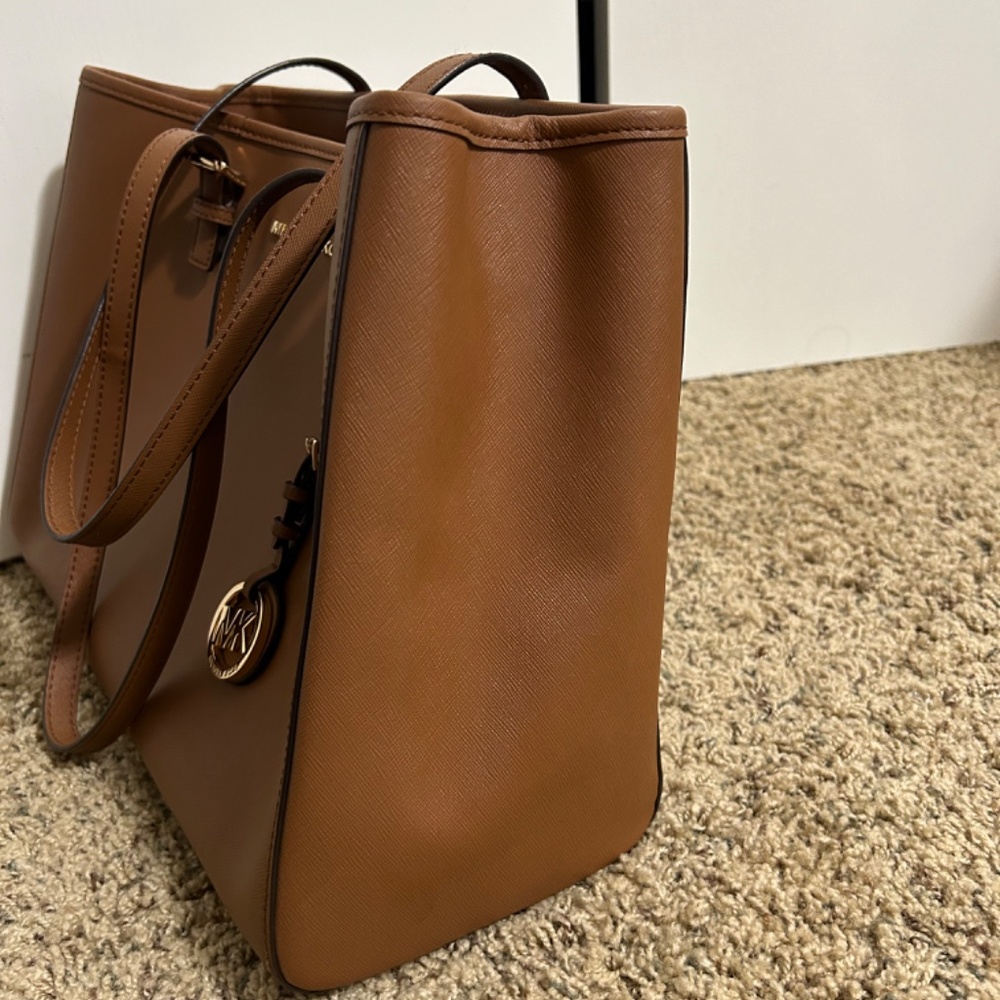 Michael Kors Jet Set Safiano Leather tote bag light brown - Picture 4 of 15